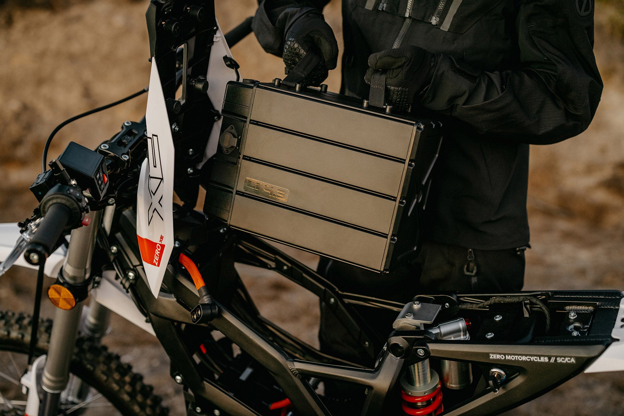 ZERO XE E-Enduro E-Motocross FS A1